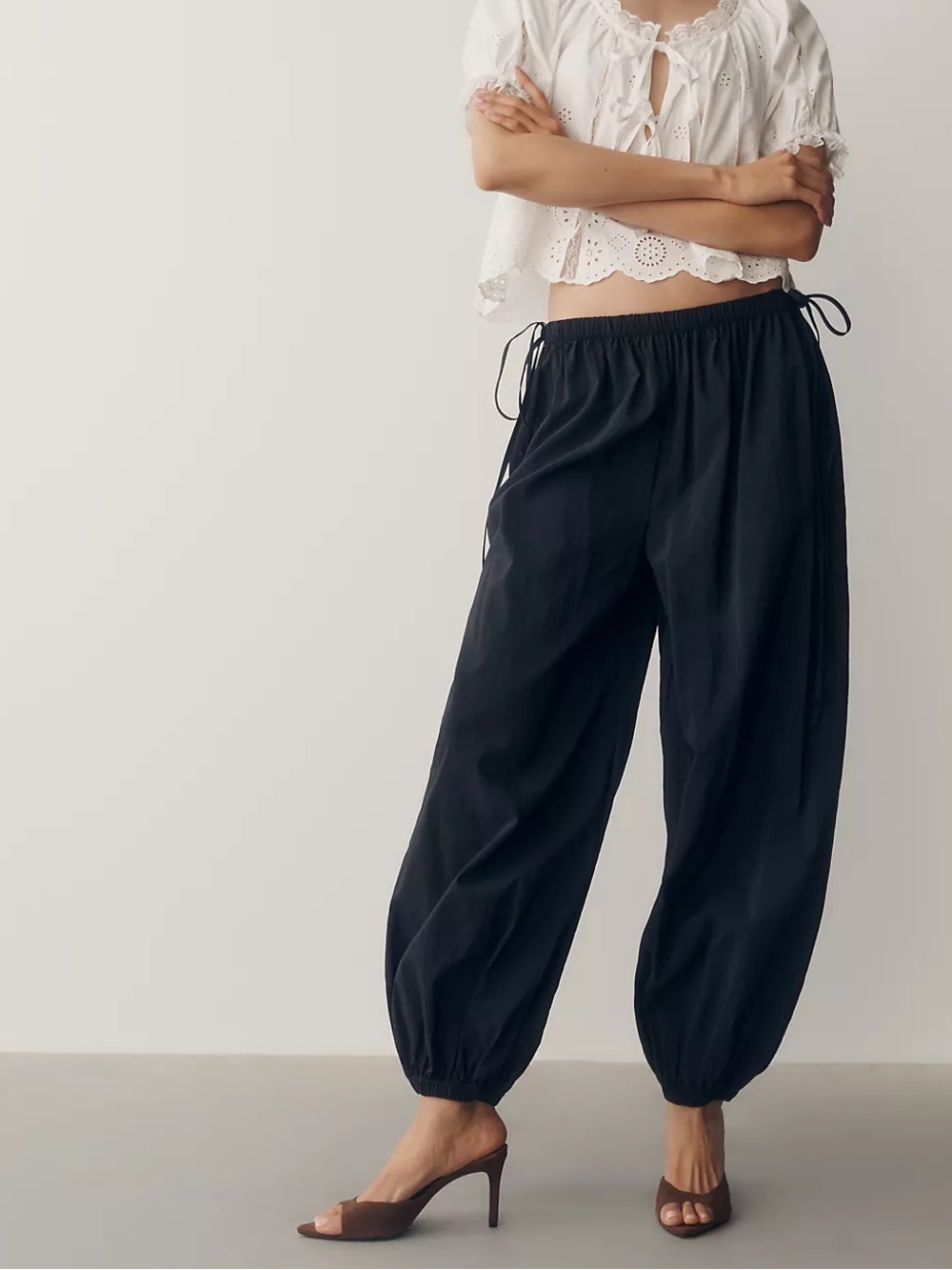 By Anthropologie Balloon Parachute Pants XS BLACK Parachute pants